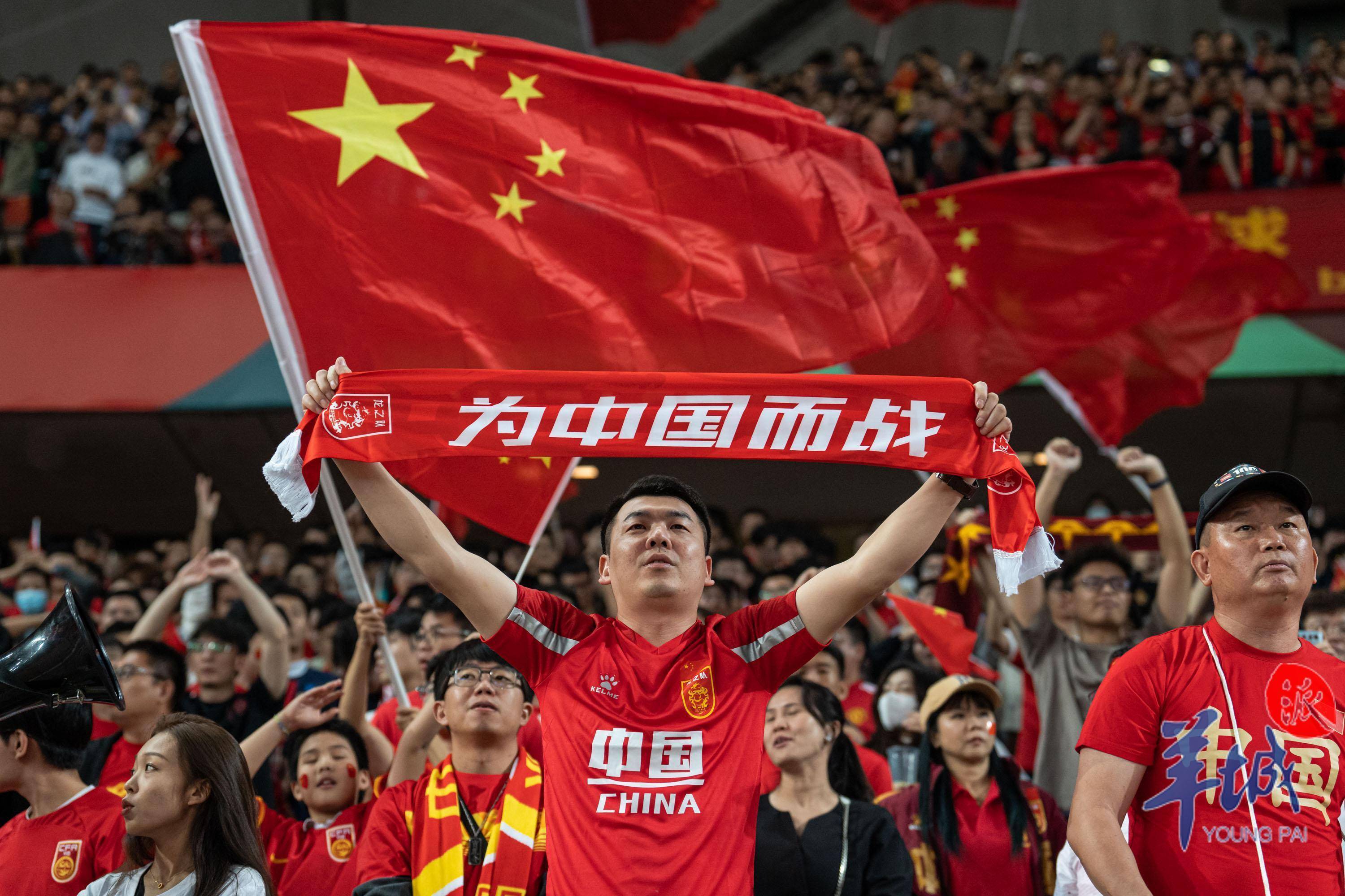 开云体育网页版登录入口-中国球员们向世界展示自己的足球梦想