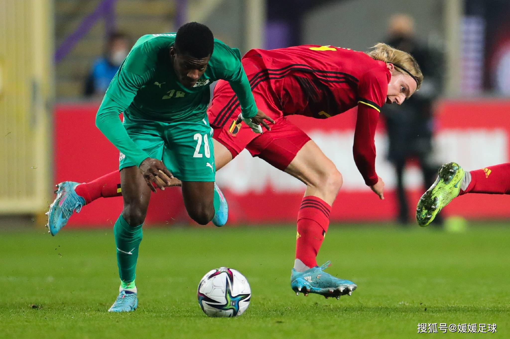 比利时队夺冠，跻身欧预赛前列的简单介绍