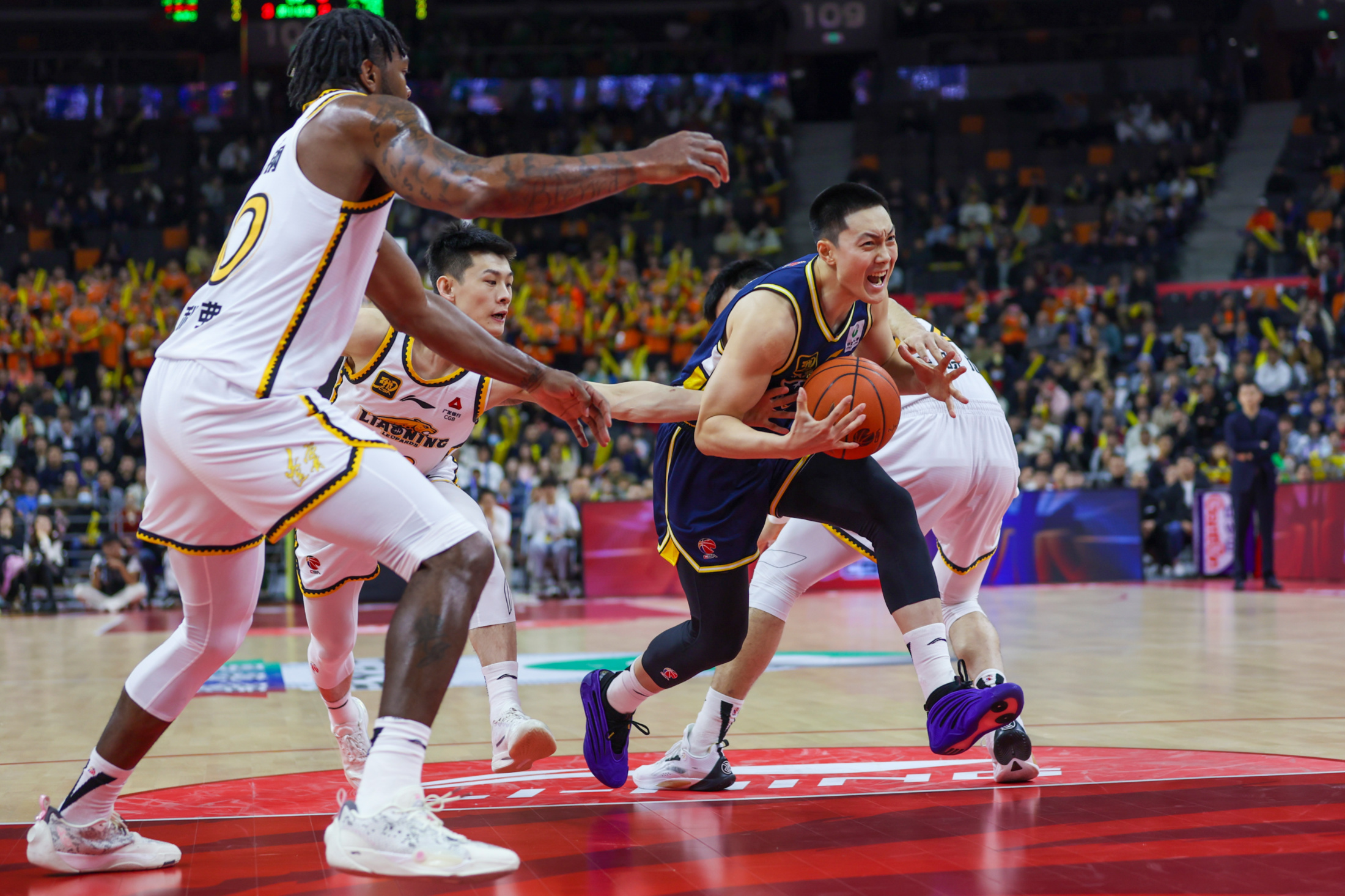 开云体育-男篮风采！实力碾压对手，全力以赴夺冠在望的简单介绍