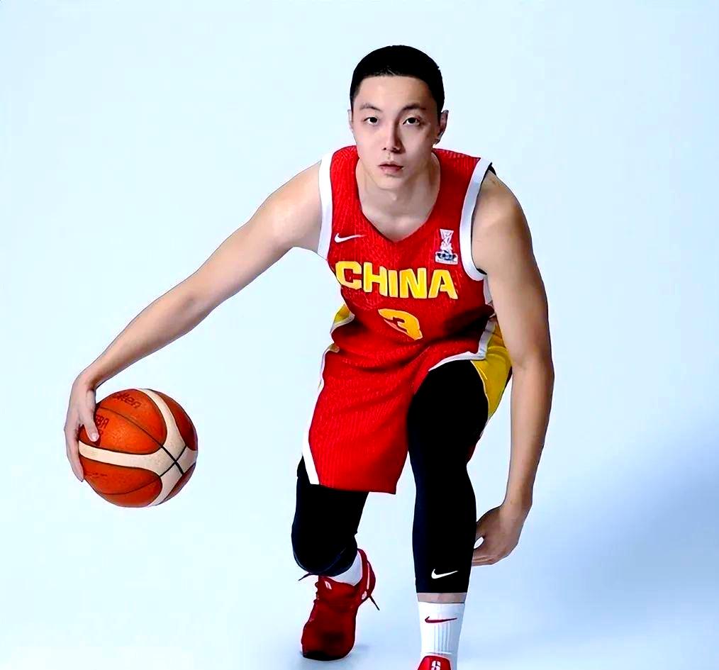 男篮风采!实力碾压对手,全力以赴夺冠在望的简单介绍 男篮风采!实力碾压对手,全力以赴夺冠在望的简单介绍