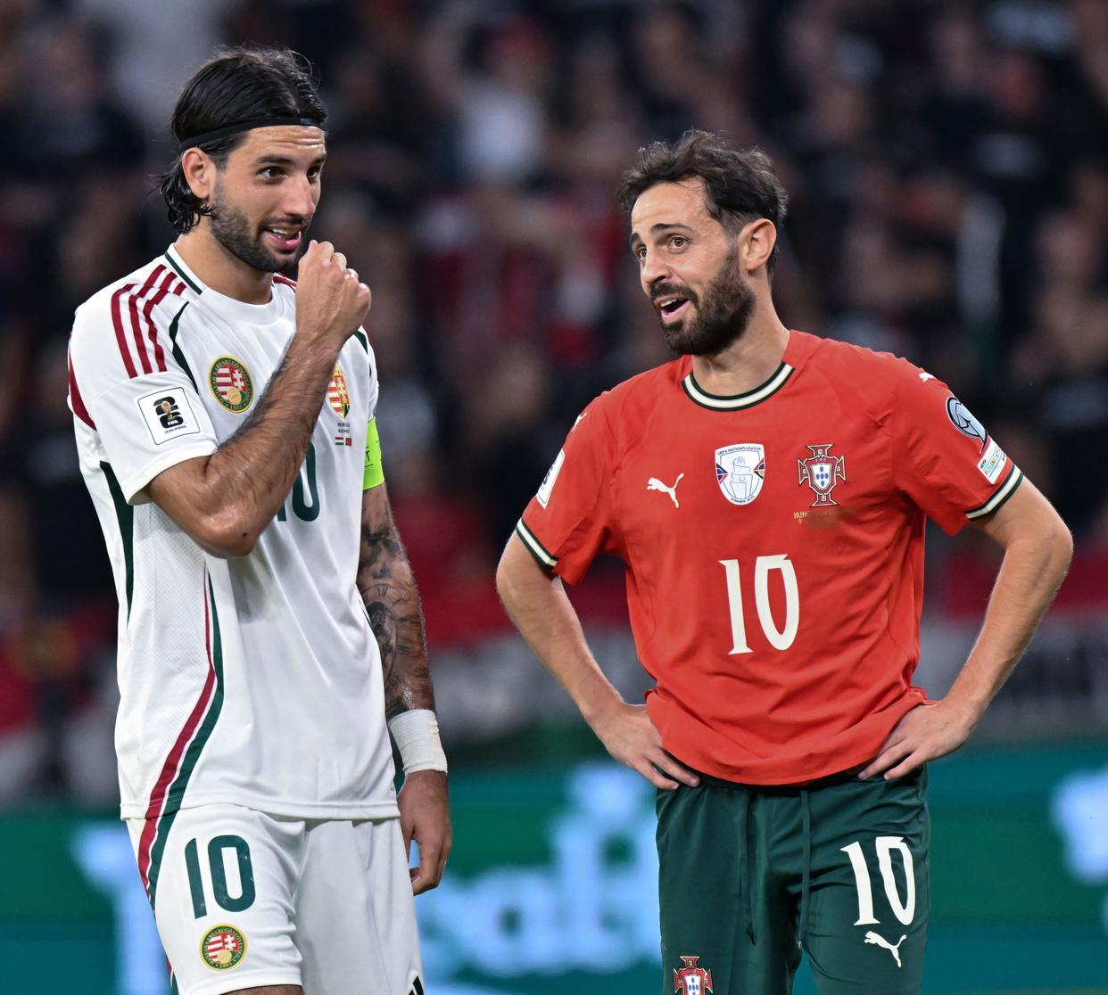 包含葡萄牙队遭遇惨败，小组出线岌岌可危的词条